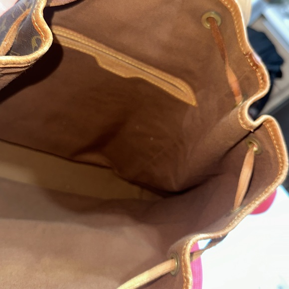 Louis Vuitton Montsouris Monogram Bag pack Serial Code MI0995 - Picture 8 of 12